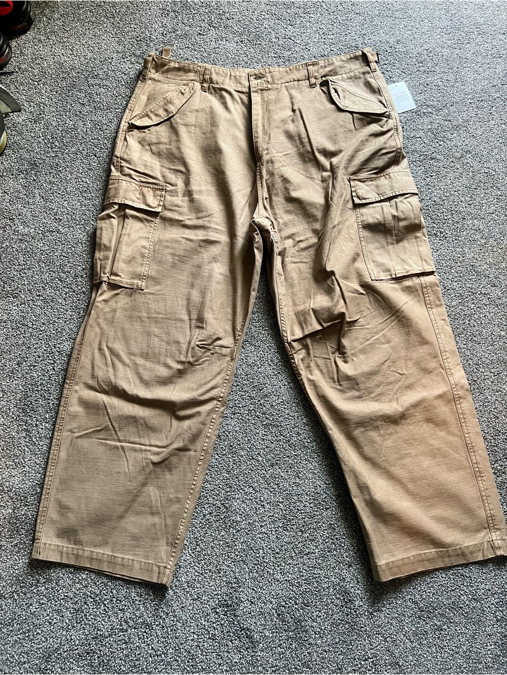 Lucky Brand Men's Cargo Pants in Tan - Unknown Brand 42w
